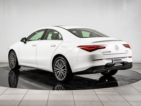 Certified 2025 Mercedes-Benz CLA 250 4MATIC image 11