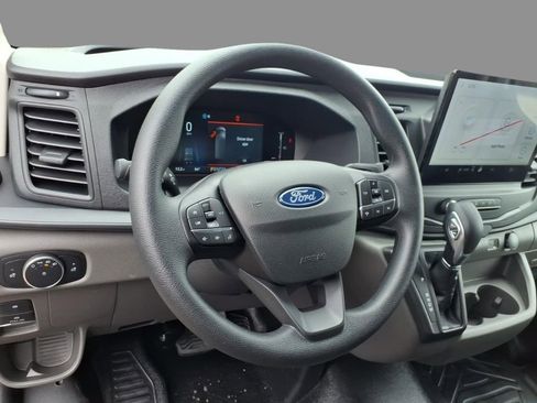 New 2026 Ford Transit 250 148 Medium Roof image 17