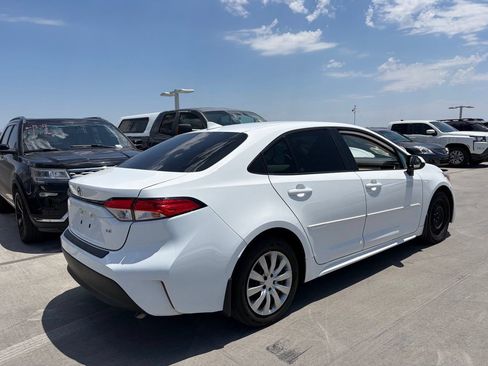 Used 2023 Toyota Corolla LE w/ Carpet Mat Package (TMS) FWD image 2