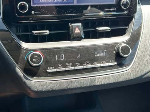 Used 2021 Toyota Corolla LE FWD image 24