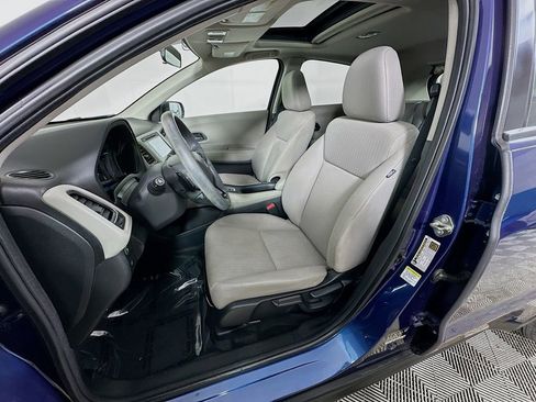 Used 2016 Honda HR-V EX image 24