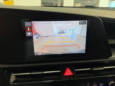Used 2026 Kia Niro LX FWD image 23