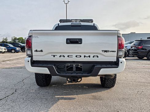 Used 2023 Toyota Tacoma TRD Pro AWD/4WD image 5