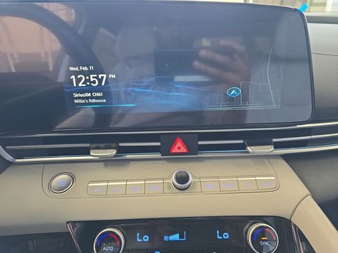 New 2026 Hyundai Elantra Limited FWD image 22