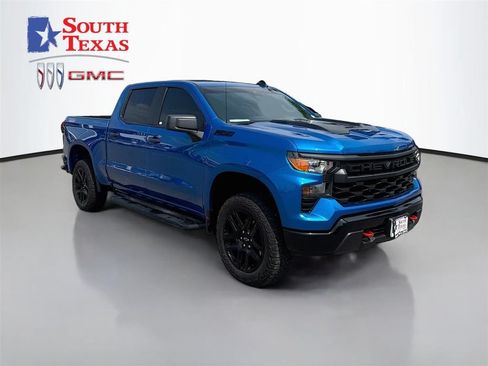 Used 2024 Chevrolet Silverado 1500 Custom Trail Boss w/ LPO, Dark Essentials Package AWD/4WD image 1