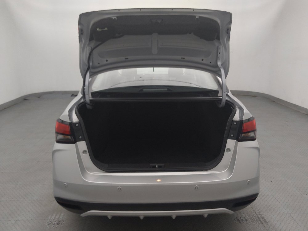 Used 2023 Nissan Versa S w/ Trunk Package FWD image 29