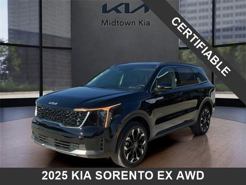 Certified 2025 Kia Sorento EX image 7