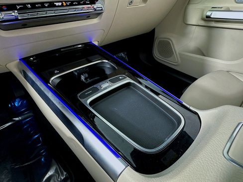 Certified 2024 Mercedes-Benz GLB 250 GLB 250 image 6