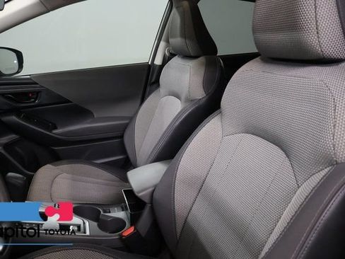 Used 2024 Subaru Crosstrek 2.0i Premium AWD/4WD image 11