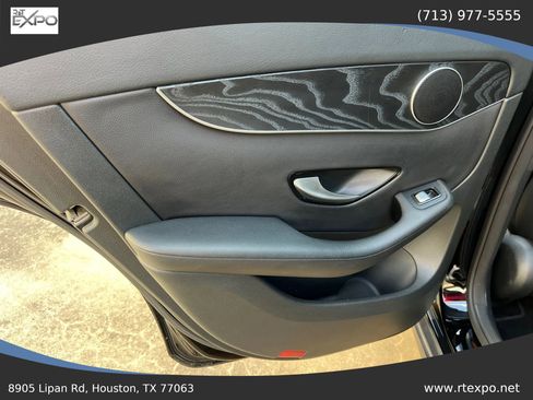 Used 2016 Mercedes-Benz GLC 300 image 24