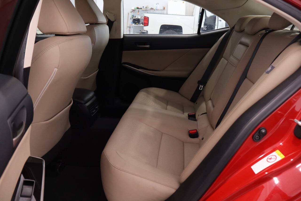 Used 2017 Lexus IS 200t w/ Premium Package RWD image 12