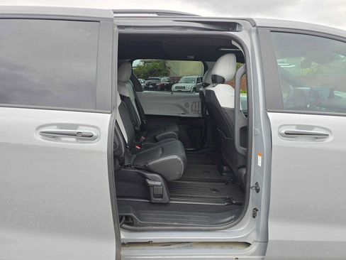 Certified 2026 Toyota Sienna XSE AWD/4WD image 13