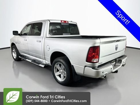 Used 2009 Dodge Ram 1500 Truck Sport AWD/4WD image 11