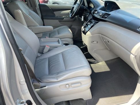 Used 2011 Honda Odyssey EX-L image 31