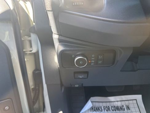 New 2025 Ford Bronco Badlands image 17