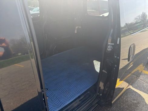 Used 2015 Chevrolet City Express LT image 8