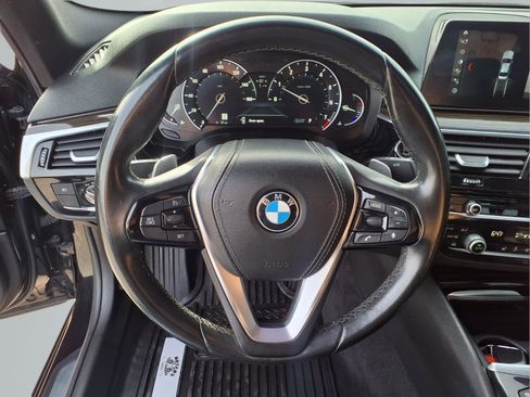 Used 2018 BMW 530i image 7