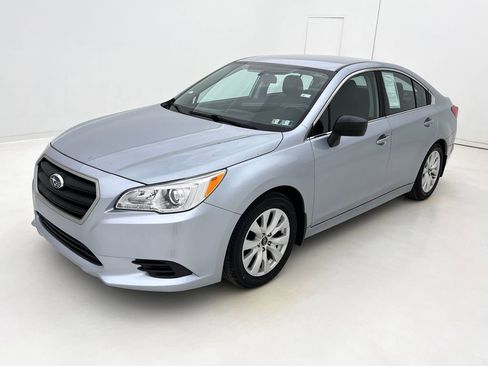 Used 2017 Subaru Legacy 2.5i w/ Alloy Wheel Package image 4
