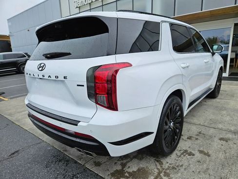 Used 2024 Hyundai Palisade Calligraphy AWD/4WD image 5
