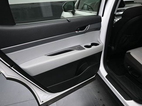 Used 2021 Hyundai Palisade SEL w/ Convenience Package image 16