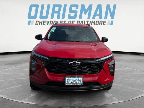 New 2026 Chevrolet Trax LT w/ Driver Confidence Package FWD image 8