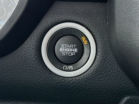 Certified 2022 RAM 1500 Big Horn AWD/4WD image 23