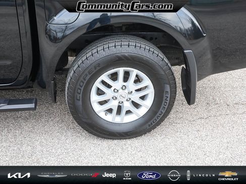 Used 2019 Nissan Frontier SV w/ Value Truck Package image 4
