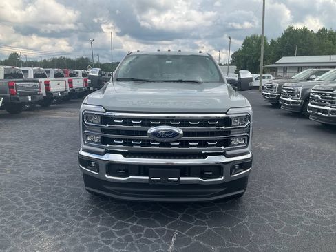 New 2026 Ford F250 Lariat w/ Chrome Package AWD/4WD image 2