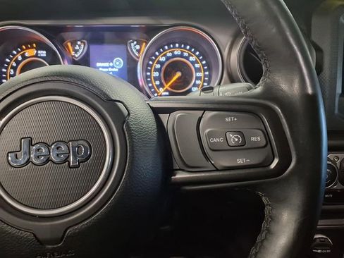 Used 2022 Jeep Wrangler Sport AWD/4WD image 21