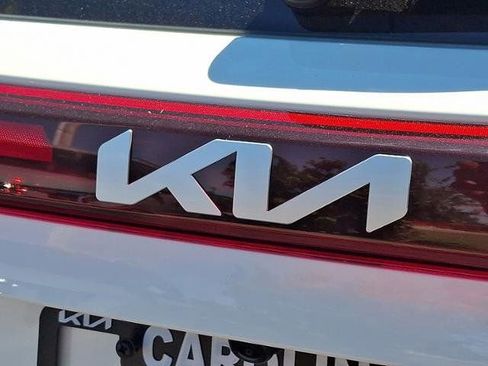 New 2026 Kia Seltos SX image 11