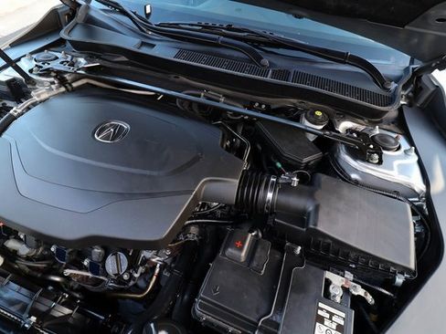 Used 2017 Acura TLX V6 SH-AWD w/ Technology Pkg image 21