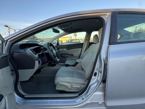 Used 2012 Honda Civic LX image 9