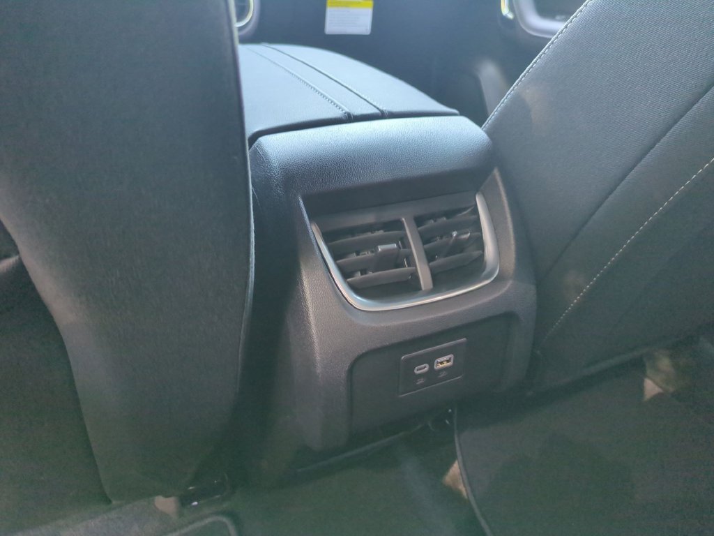 New 2026 Chevrolet Blazer LT w/ Convenience Package FWD image 30
