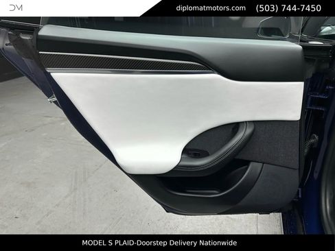 Used 2021 Tesla Model S Plaid image 24