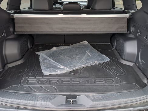 Certified 2025 Subaru Forester Limited image 15