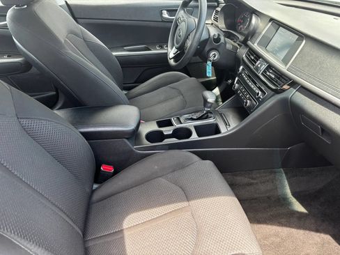 Used 2018 Kia Optima LX FWD image 14