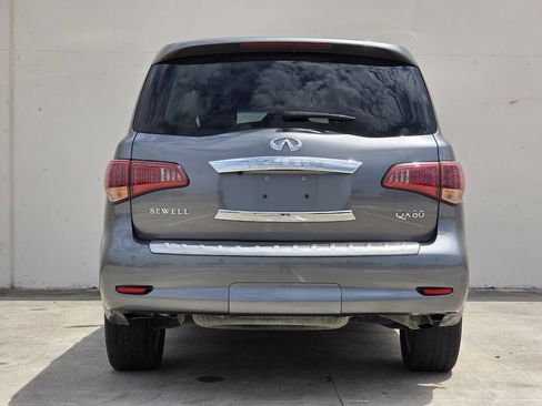 Used 2017 INFINITI QX80 2WD w/ Driver Assistance Package image 4