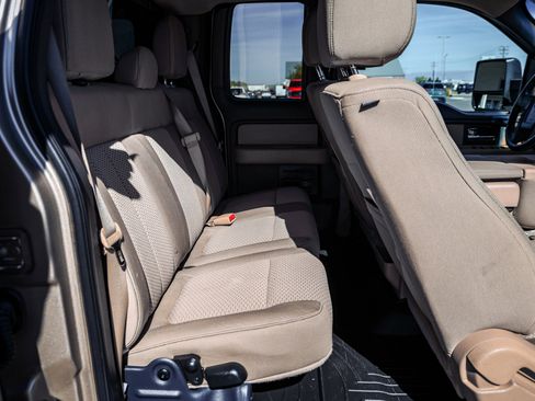 Used 2014 Ford F150 XLT w/ XLT Chrome Package image 12