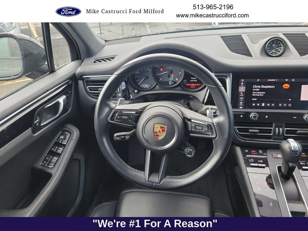 Used 2024 Porsche Macan AWD/4WD image 11