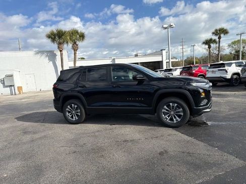 New 2026 Chevrolet Equinox LT w/ Safety and Technology Package FWD image 17
