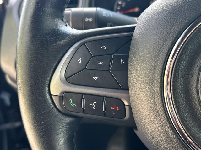Used 2020 Jeep Renegade Altitude AWD/4WD image 27