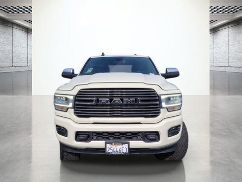 Used 2021 RAM 2500 Laramie AWD/4WD image 4