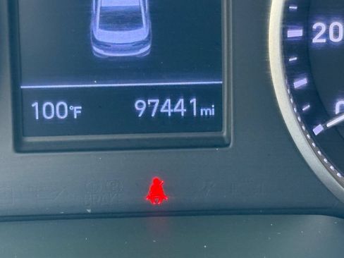 Used 2019 Hyundai Elantra SEL FWD image 17