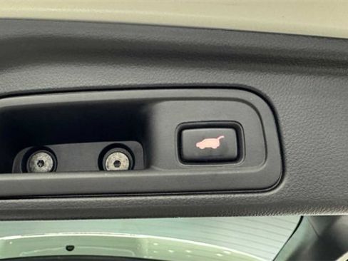 Used 2021 Honda Pilot Special Edition image 39