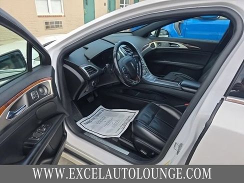 Used 2020 Lincoln MKZ Reserve w/ Monochromatic Package AWD/4WD image 7