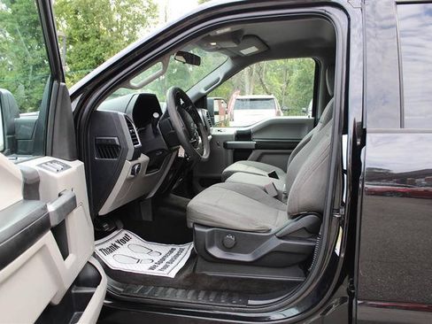 Used 2015 Ford F150 XLT AWD/4WD image 10
