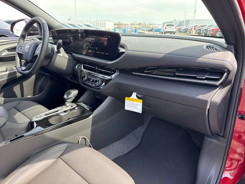 New 2026 Buick Envista Sport Touring w/ Convenience I Package FWD image 39