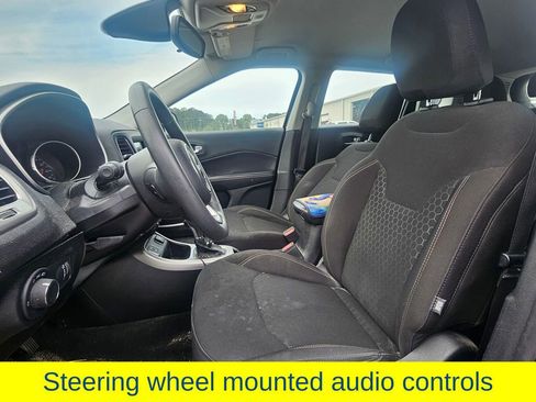 Used 2021 Jeep Compass Sport FWD image 14
