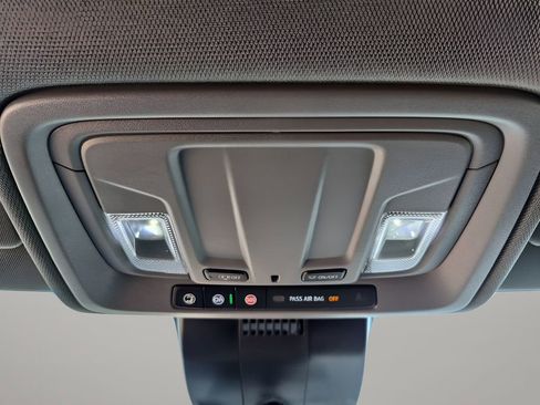 Used 2024 Chevrolet Silverado 1500 Custom Trail Boss image 39