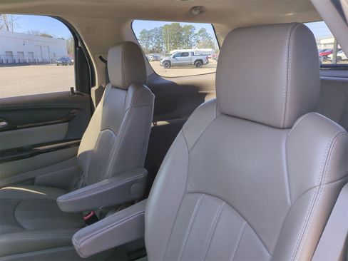 Used 2015 GMC Acadia Denali image 24